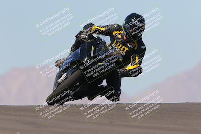 media/Oct-09-2022-SoCal Trackdays (Sun) [[95640aeeb6]]/Turn 9 (1pm)/